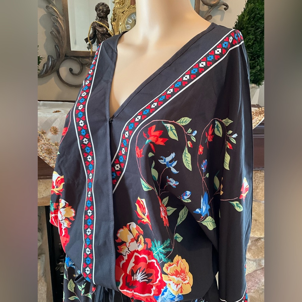 Vibrant Floral Black/Red Top & Short  2 piece set L - Picture 5 of 11